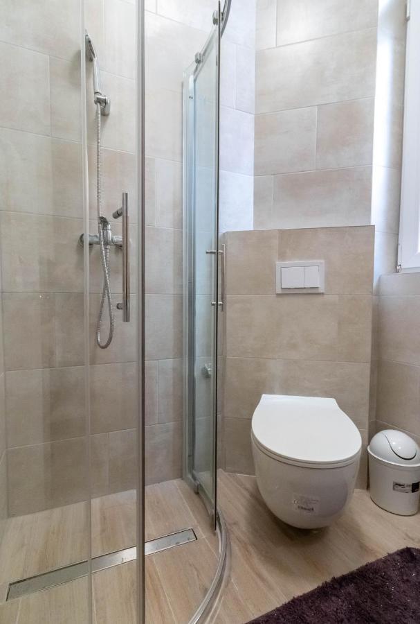 Apartments Fiorello ริเยกา ภายนอก รูปภาพ