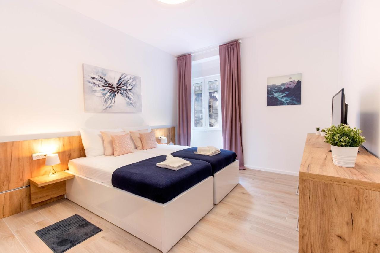 Apartments Fiorello ริเยกา ภายนอก รูปภาพ